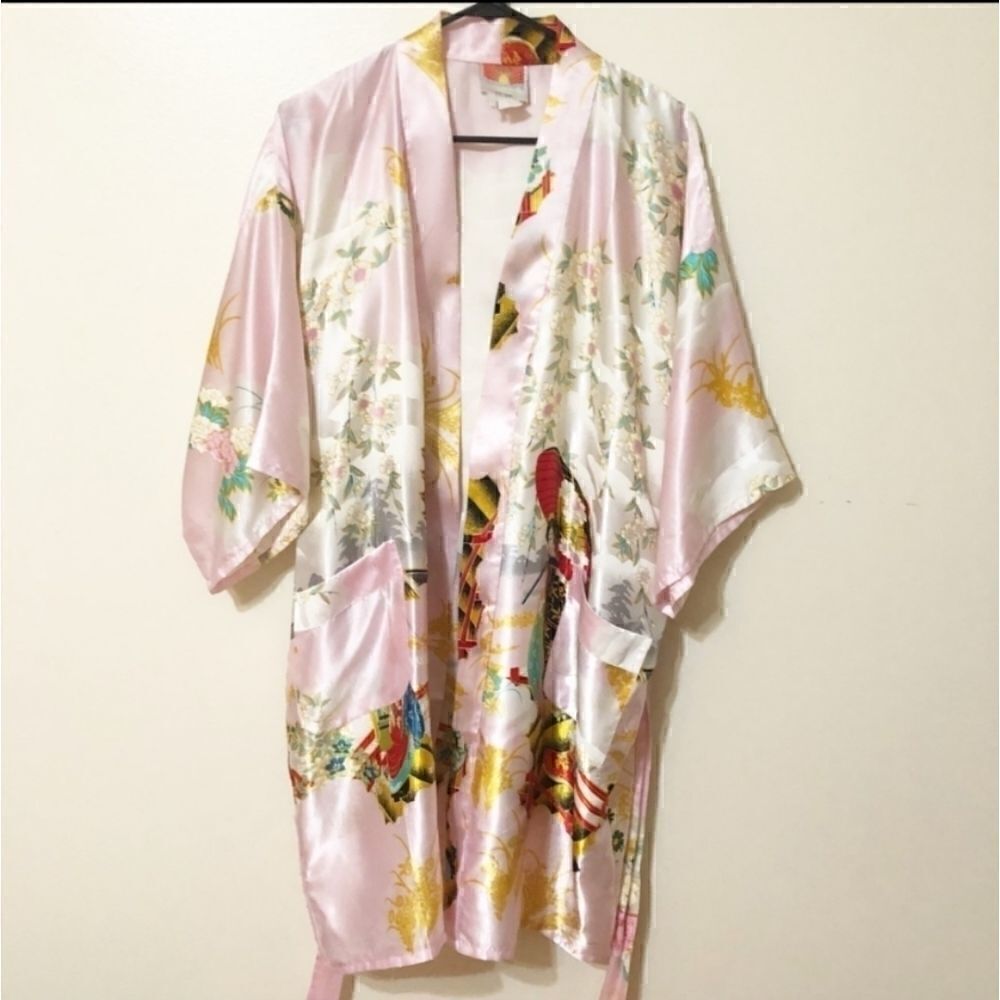 Sale! Vintage Japanese Kimono Robe - Picture 1 of 6